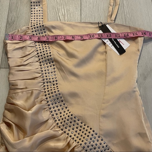 NWT PEPPE PELUSO Golden-Cream Satin Riveted Sleeveless Mini Evening Dress Size M - Picture 3 of 13